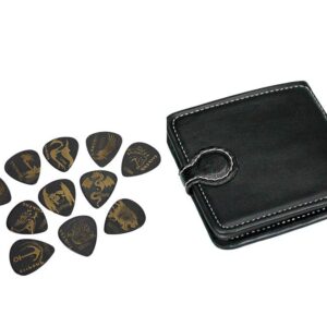 Boston pick pouch